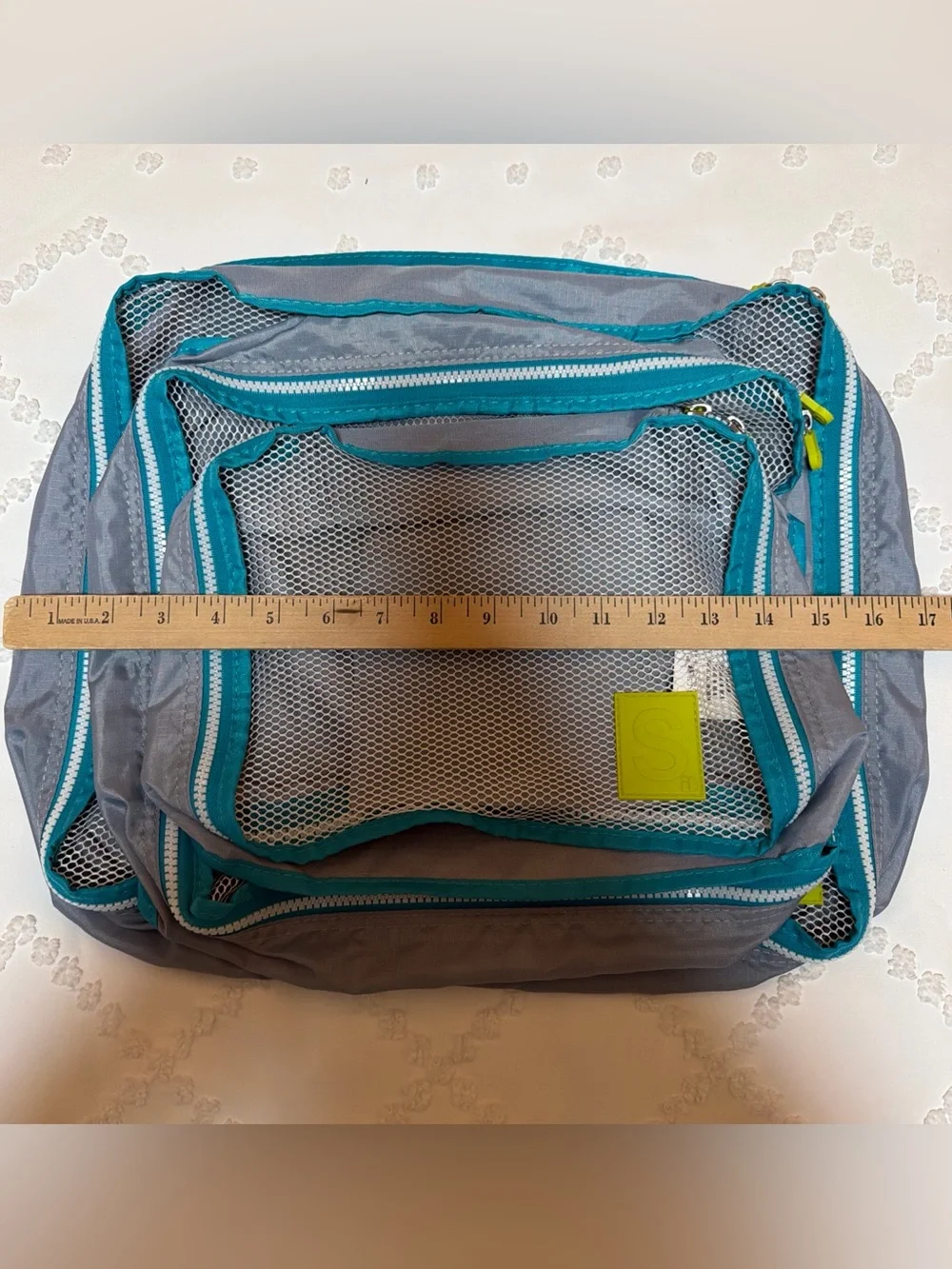 Mesh Clothing Packing Cubes Travel Luggage and Backpack Organizer Set Of 3